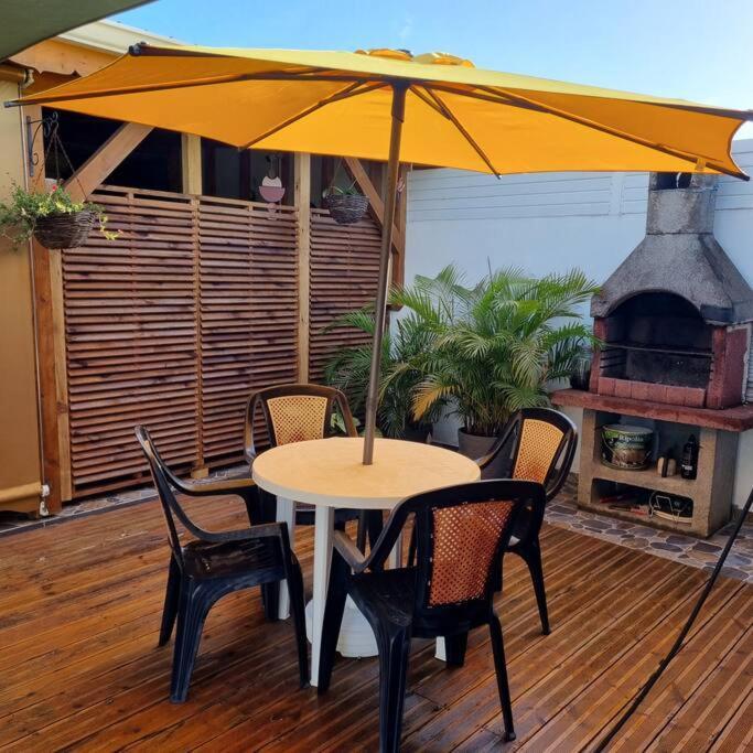 Charmant Studio D'Invite - Baie-Mahault Exterior foto